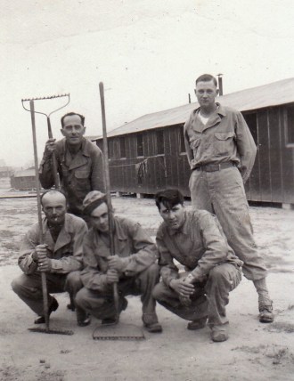 bill & the crew, Camp Van Dorn barracks