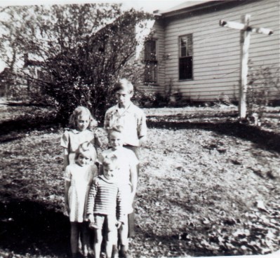 clockwise from upper R: dick, sam, victor, annie, fanny 