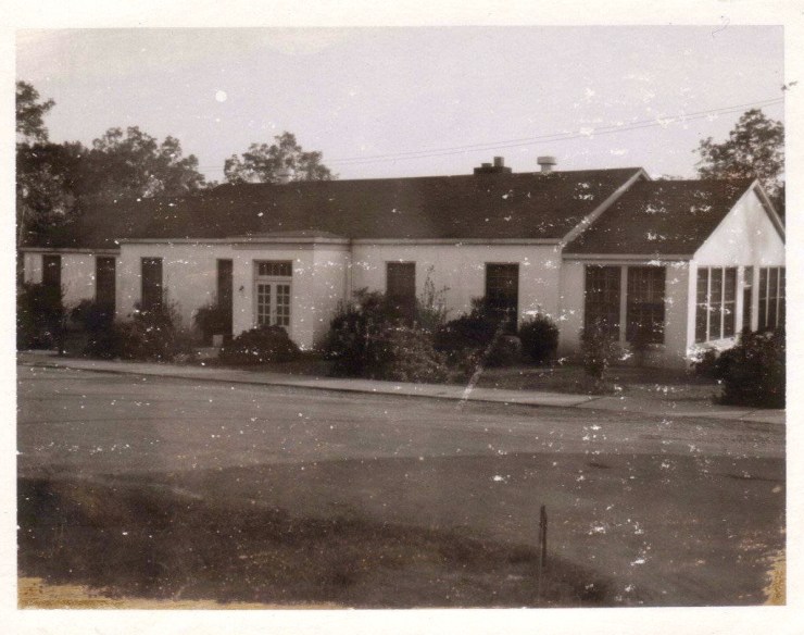 USO Building in Centerville, MS