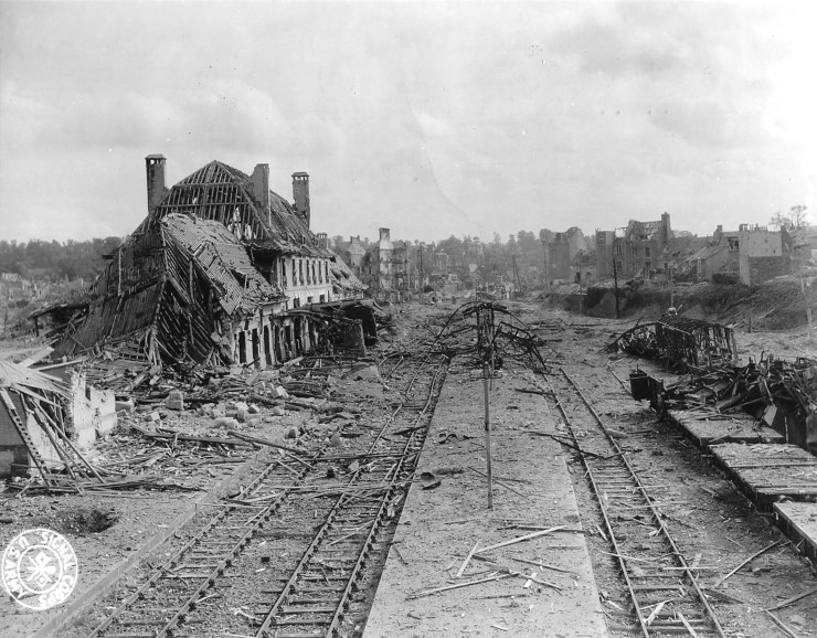 Saint-Lô_Railway_station_destroyed