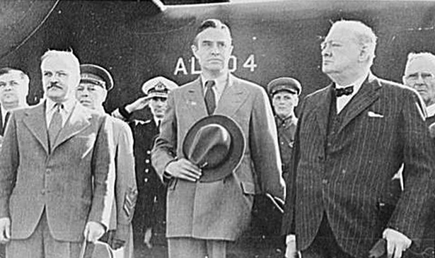 WilliamAverallHarrimanWithWinstonChurchill